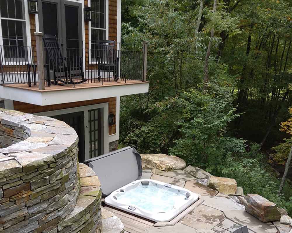 Hot-tub-stonework-patio